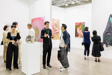 話題を呼んだ国際アートフェア「」第回が開幕!