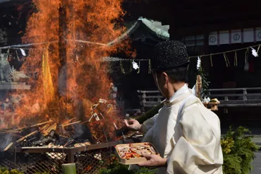 護摩焚祈祷祭(ごまたききとうさい)「お火焚神事」 – 宮地嶽神社