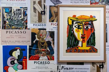 ポール・スミスがピカソ没後周年展の会場デザインを担当。ルイーズ・ブルジョワなど現代アートと対比
