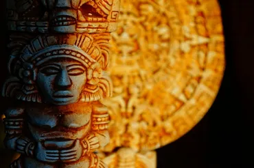 マヤの預言!?年に地球はアセンションしたの?~のマヤ暦占星術で自分の運命を知って、もっと幸せになる!