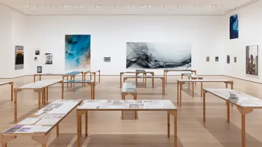 のヴォルフガング・ティルマンス回顧展は今年のベスト展覧会候補。世界をまるごと捉えたイメージの奔流