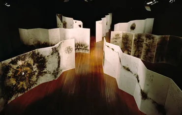 今週末に見たいアートイベント火薬ドローイングから新作まで網羅するスペクタクルな「蔡國強展」、森田子龍と大山エンリコイサムの人展「反復の圏域