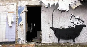バンクシーがキーウ近郊で壁に絵、自ら動画を公開…プーチン氏風刺や市民を励ます作品読売新聞