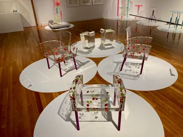 倉俣史朗のデザイン展？：過去から未来へ、デザインの可能性を探る旅へ！世田谷美術館で開催！倉俣史朗のデザイン展の見どころ