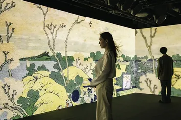 「HOKUSAI : ANOTHER STORY in TOKYO」展の魅力とは？五感で体感する北斎の世界五感で味わう、北斎の世界への没入体験