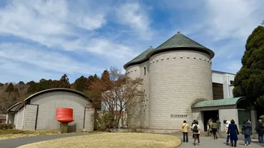 「美術館」は生き残るか、すべて換金し株主が山分けか?六本木に「縮小移転」をファンドは許さず、株主総会を前に創業家との関係を問題視