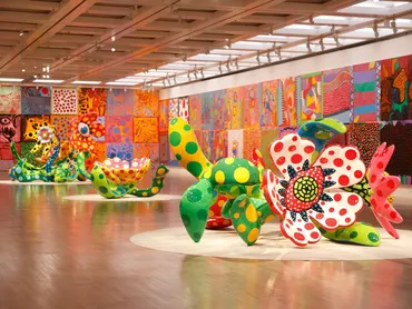 世界を虜にする草間彌生。展覧会『わが永遠の魂』最新レポート。