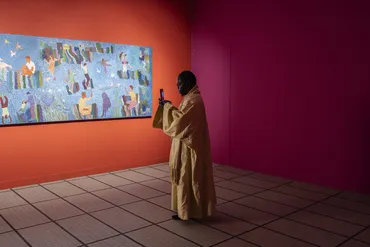 ダカールの現代アートビエンナーレで、大西洋両岸のアーティストが奴隷制の遺産を検証する