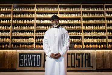 名もなき技術への賛辞と芸術の実践「シアスター・ゲイツ展:アフロ民藝」
