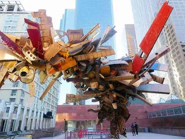 MOCAとアートコレクター、多様性を巡る問題とは？ロサンゼルス現代美術館（MOCA）と、アート界への貢献。