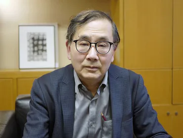 イヴ・クライン《モノクローム IKB 65》──神秘の永遠「建畠 晢」:アート・アーカイブ探求