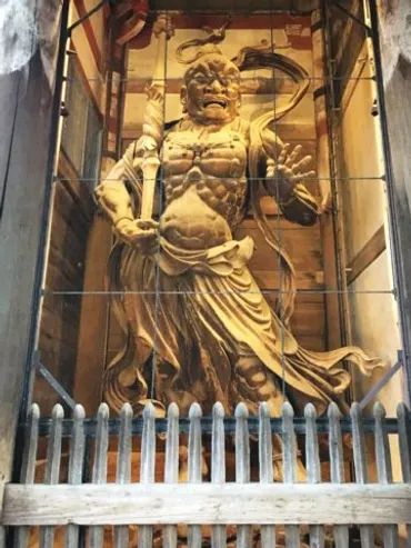 運慶の仏像作品：その生涯と革新的な技術とは？運慶作品に見る写実性と精神性