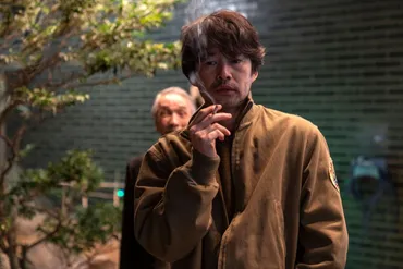 SPIRIT WORLD』竹野内豊演じる、予期せぬ父親の死に直面したハヤトの場面写真解禁 