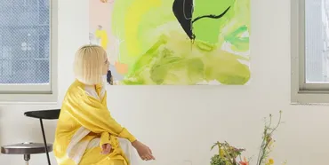 トレンド】2025年、富裕層がアートを購入する理由5 