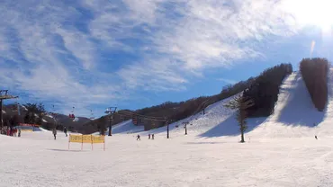 とにかく絶景「戸隠スキー場」のリフト券とシーズン券、オープン情報