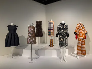 アール・デコとモード」展（三菱一号館美術館）レポート。100年前のファッションに起こった革命を゛現代性゛をキーワードにひもとく