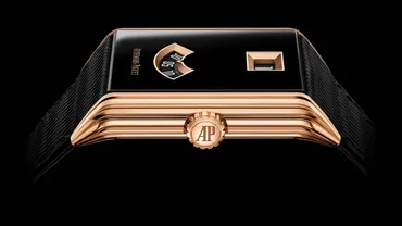 オーデマ ピゲが新作「ネオ フレーム ジャンピングアワー」を発表 サファイヤクリスタルのツートーンデザインを採用