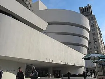グッゲンハイム美術館ソロモン・アール・グッゲンハイム・ミュージアム