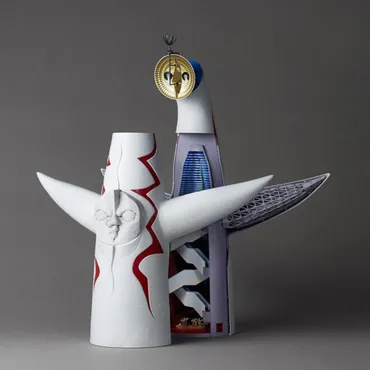 岡本太郎の傑作『太陽の塔』を内部構造まで再現したプラモデル ...